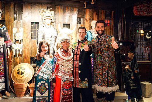 1715928945502565.jpg 24牛望道.jpg