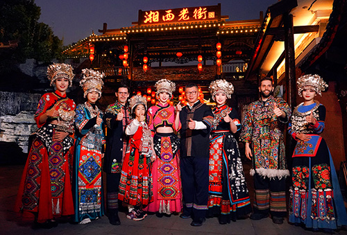 1715928954120694.jpg 25牛望道.jpg